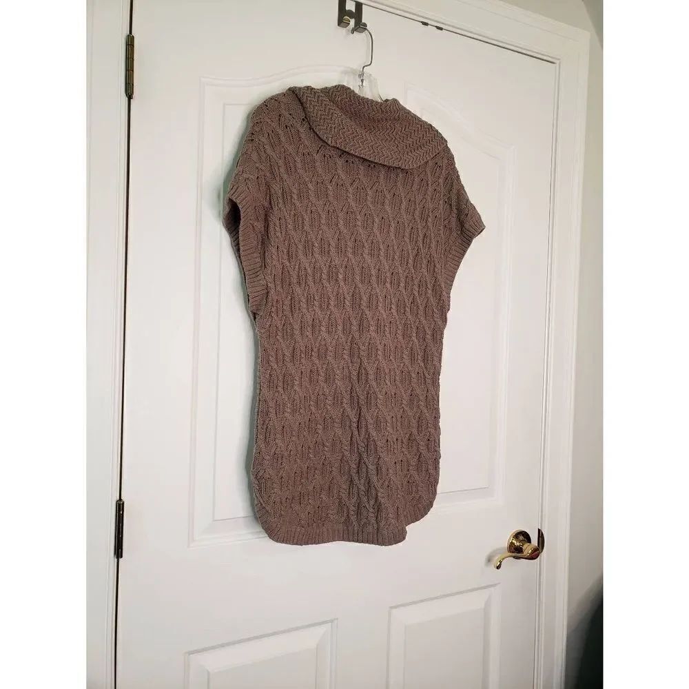 Eight Eight Eight Sweater - Picture 6 of 8
